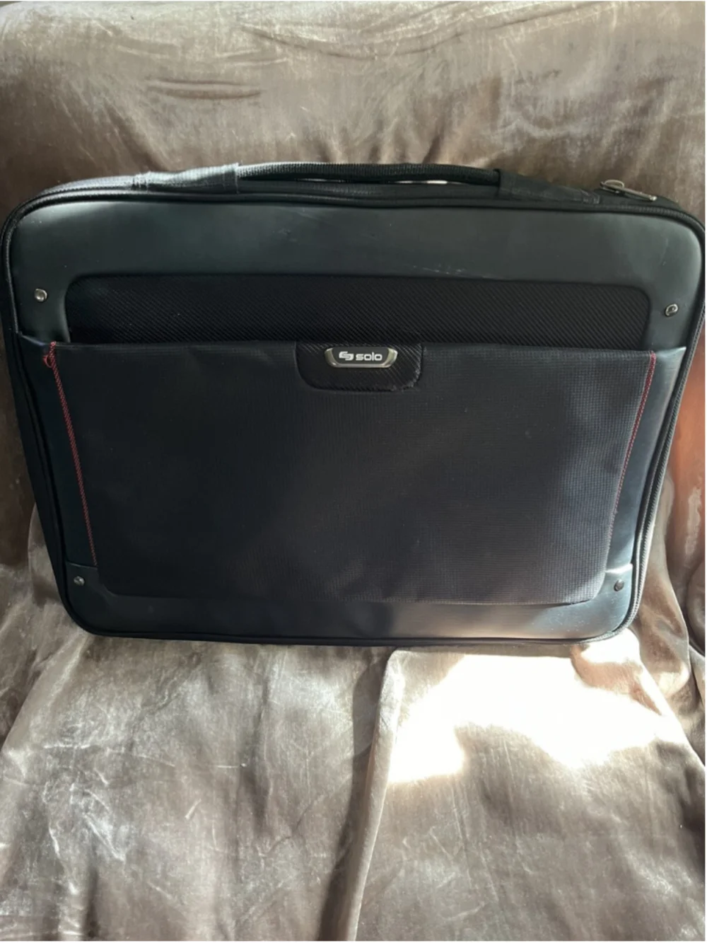 Solo Red Padded Laptop Computer Case BRAND NEW SEE PHOTOS , NICE